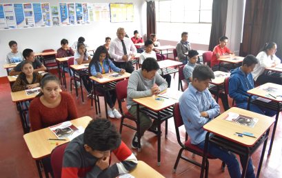 ESTUDIANTES DEL CEPRE UNAH RINDEN SU PRIMER EXAMEN DE SELECCIÓN