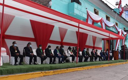 CEREMONIA POR EL BICENTENARIO