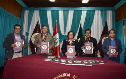 PRESENTAN «MODELO EDUCATIVO».