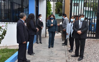 NUEVAS AUTORIDADES VISITAN LOCAL ACADÉMICO.