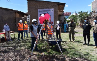 PRIMERA PIEDRA PARA LOCAL DE ESTUDIOS GENERALES DE LA UNAH.