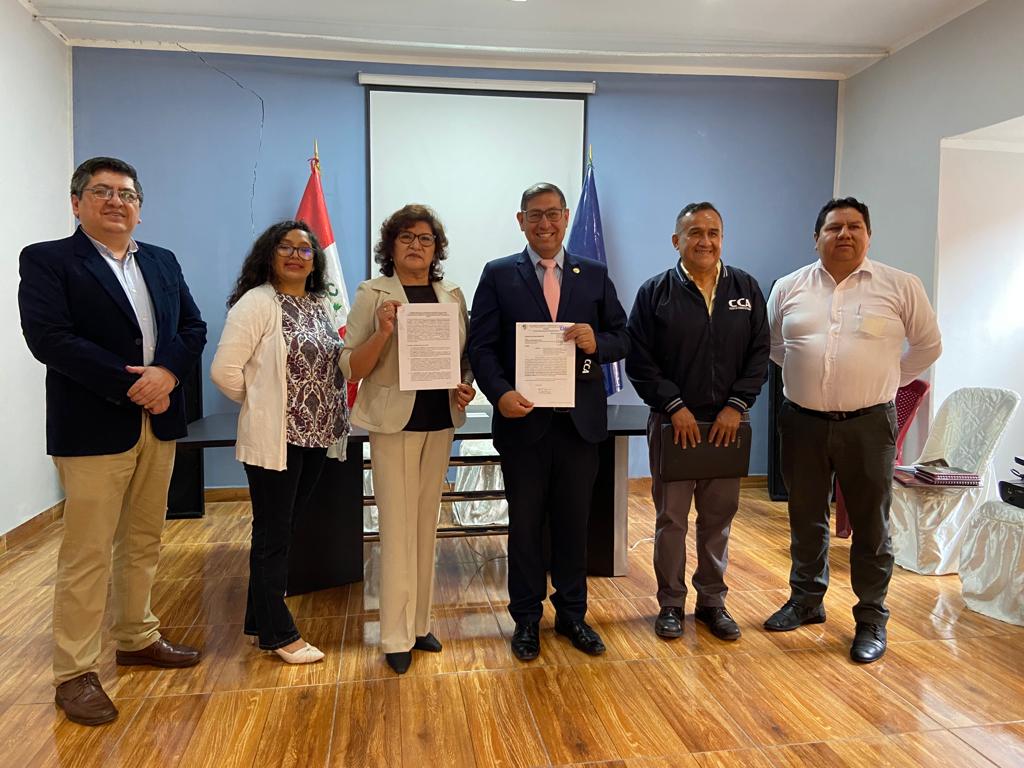 FIRMA DE CONVENIO CON LA CÁMARA DE COMERCIO DE AYACUCHO