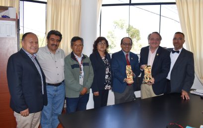 VISITA DE CATEDRÁTICOS DE LA UNIVERSIDAD DE LA RIOJA – ESPAÑA.