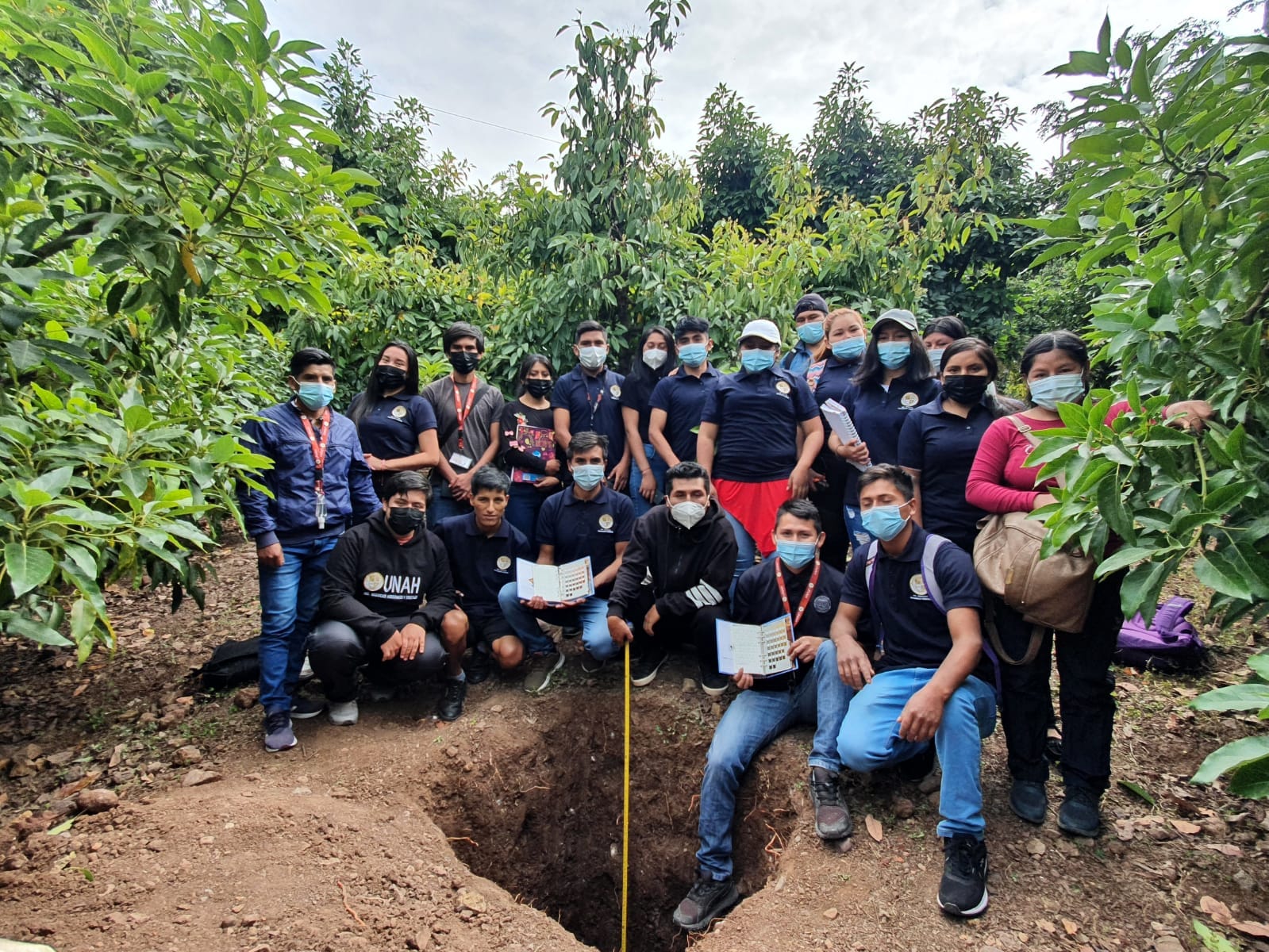 ESTUDIANTES DE INAF REALIZAN PRÁCTICAS DE CAMPO. ￼