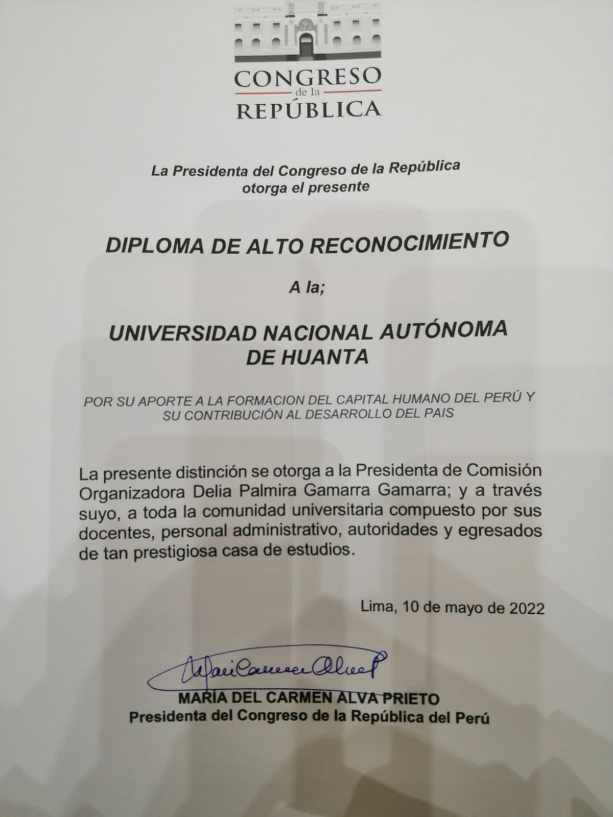 CONGRESO DE LA REPÚBLICA OTORGA DIPLOMA DE ALTO RECONOCIMIENTO A LA UNAH.