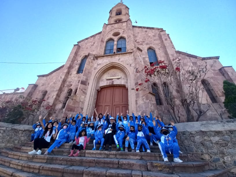 ESCOLARES SON PARTE DEL PROYECTO “CONOCIENDO HUANTA”.