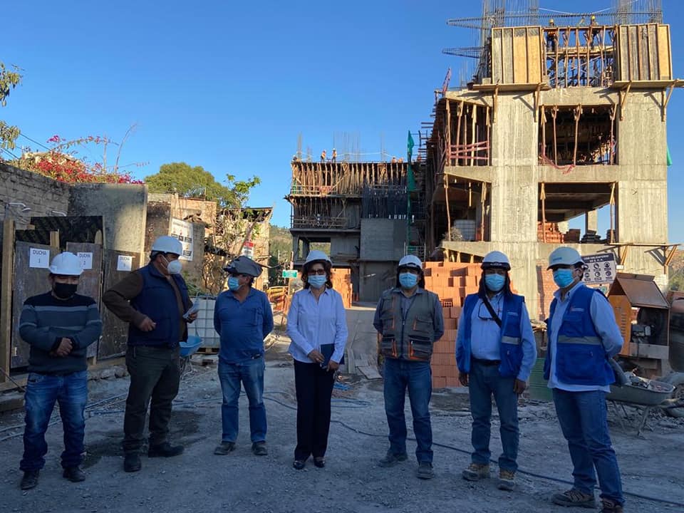 FRENTE DE DEFENSA VISITA CONSTRUCCIÓN DE LA INFRAESTRUCTURA DE LA UNAH.