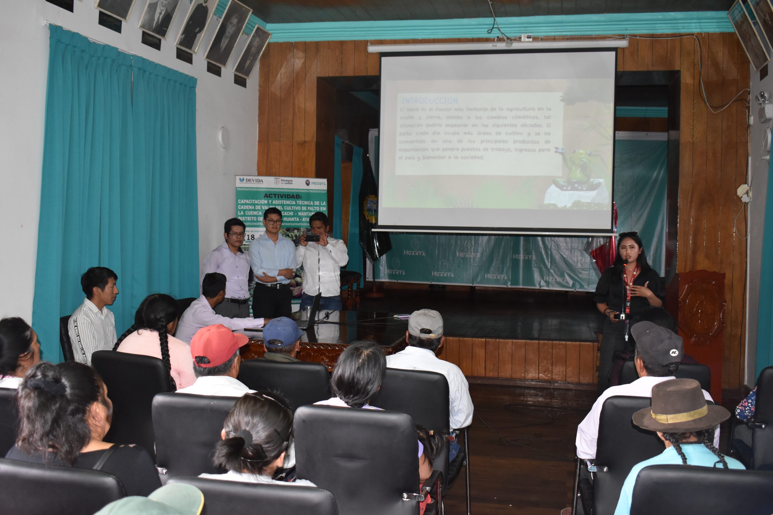 CHARLA DE SENSIBILIZACIÓN A PRODUCTORES DE PALTO.