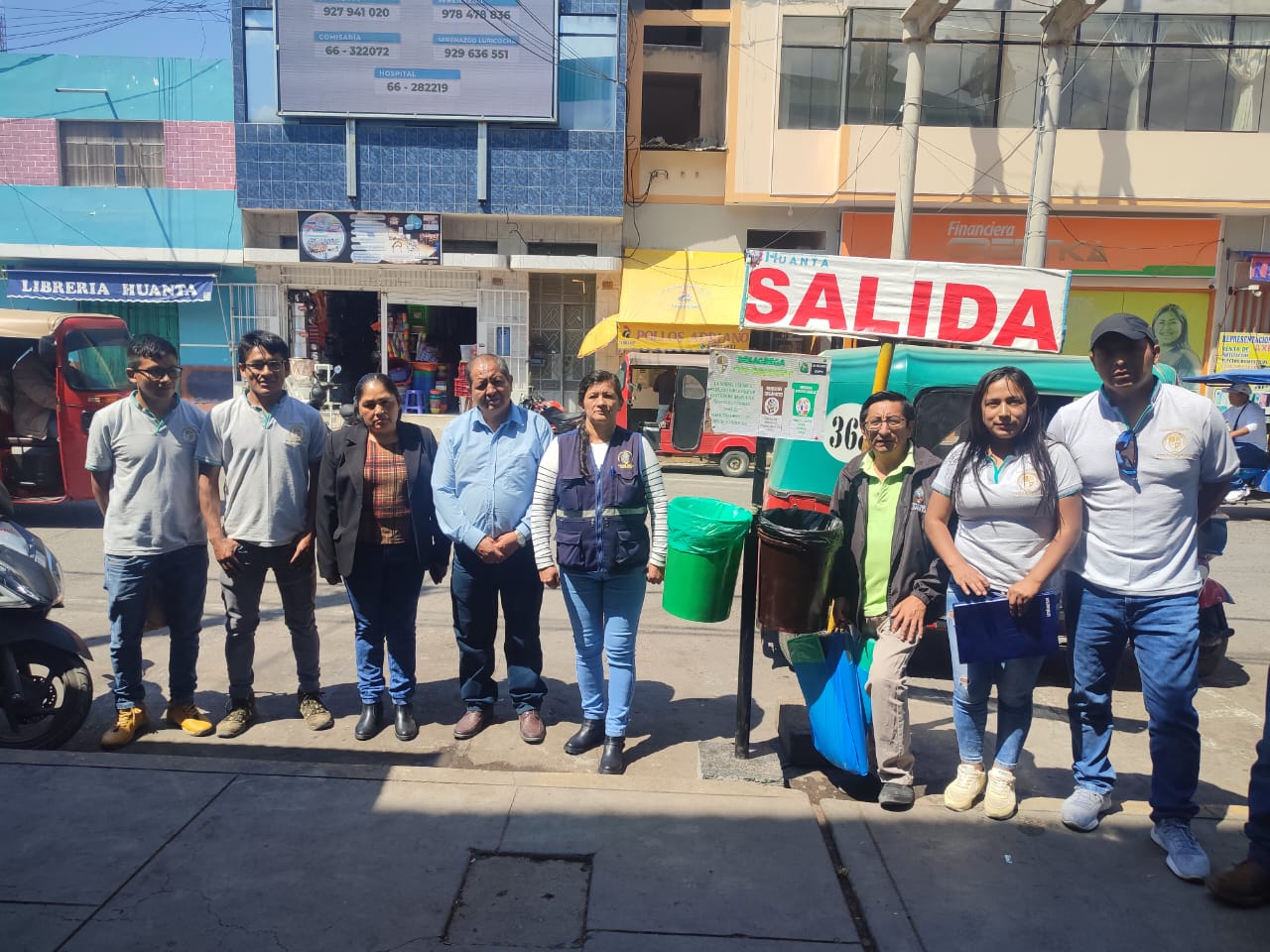 CONCLUYEN CON PROYECCIÓN SOCIAL DE LIMPIEZA PÚBLICA EN MERCADO CENTRAL.